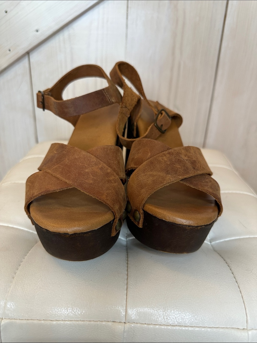 Women’s Brown Suede Platform Sandals - Picture 3 of 7